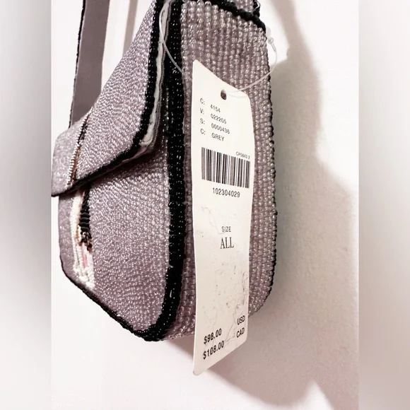 Anthropologie The Fiona Beaded Bag: Animal Edition Beagle - Picture 8 of 9